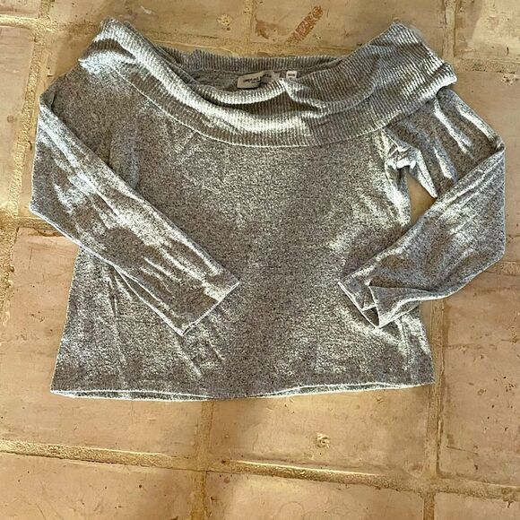 Tempted hearts sweater  - Picture 1 of 4